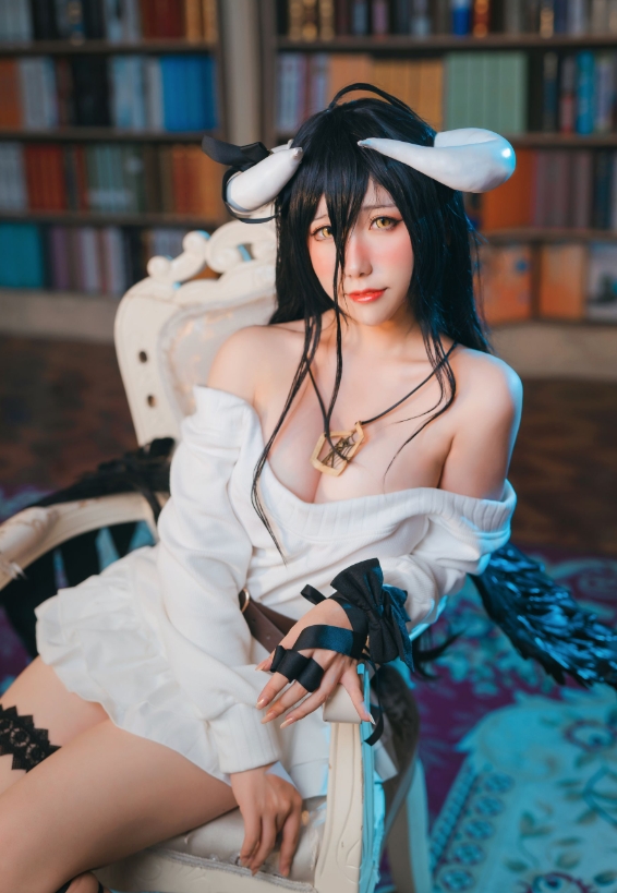 芋圆侑子SJ写真全集合集下载|实拍与剧情版 COS 图集体量总览 芋圆侑子SJ写真全集合集下载|实拍与剧情版 COS 图集体量总览