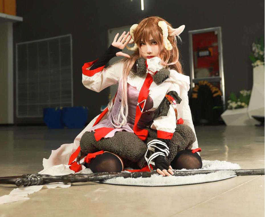 妖君白研写真合集下载|Cosplay 女神档案与风格解读 妖君白研写真合集下载|Cosplay 女神档案与风格解读