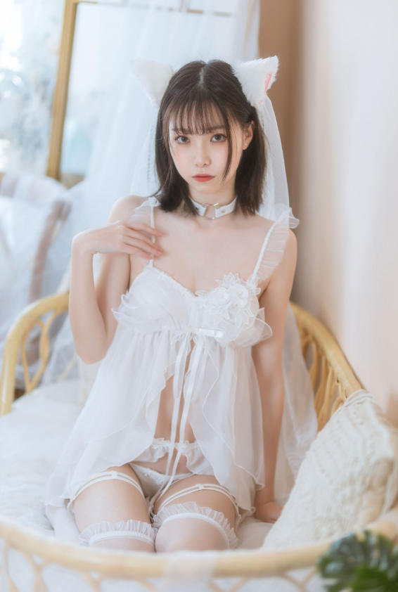 许岚LAN 写真合集下载|广东新锐模特的清新唯美风 + 暗黑蕾丝元素资源速存 许岚LAN 写真合集下载|广东新锐模特的清新唯美风 + 暗黑蕾丝元素资源速存