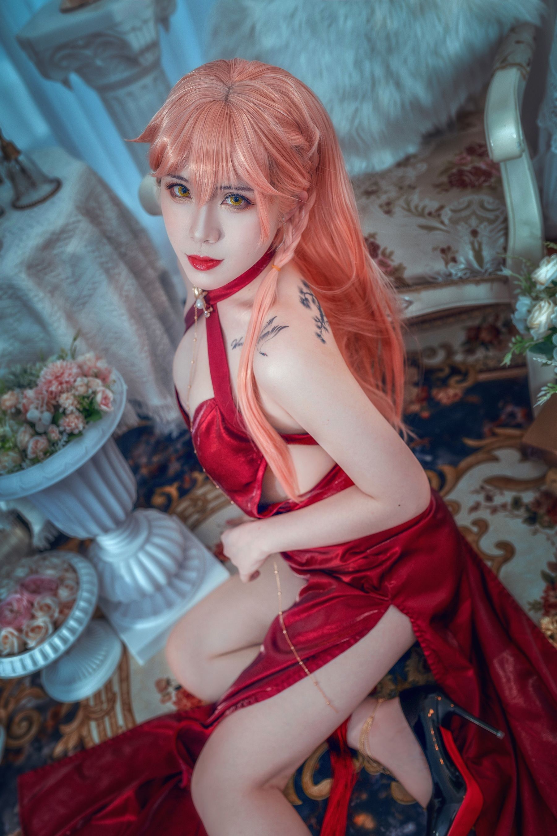 羊大真人写真合集下载｜中国高人气Coser模特的详细资料与发展历程