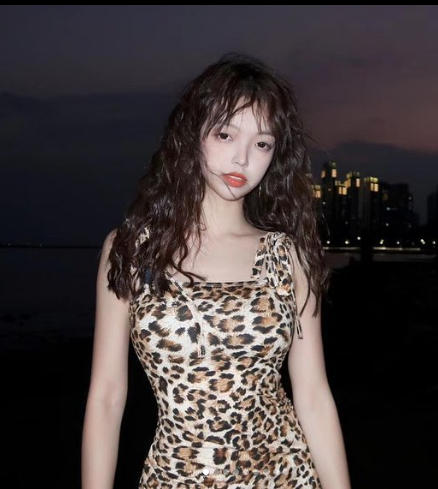 徐珺大哥写真合集下载|深圳微密圈模特的东方御姐风 + 长腿制服造型速存 徐珺大哥写真合集下载|深圳微密圈模特的东方御姐风 + 长腿制服造型速存