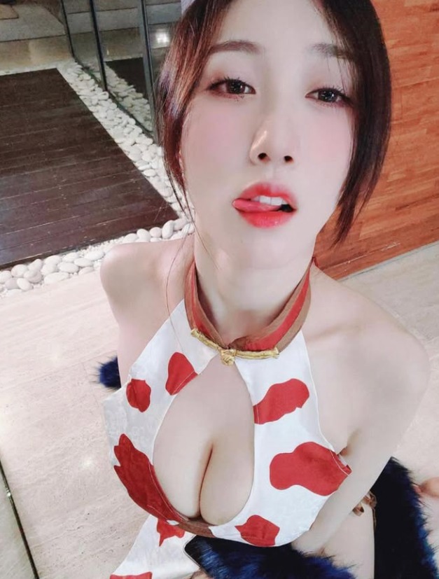 小小玉酱写真合集下载|斗鱼人气主播×性感健身Coser写真图集 小小玉酱写真合集下载|斗鱼人气主播×性感健身Coser写真图集