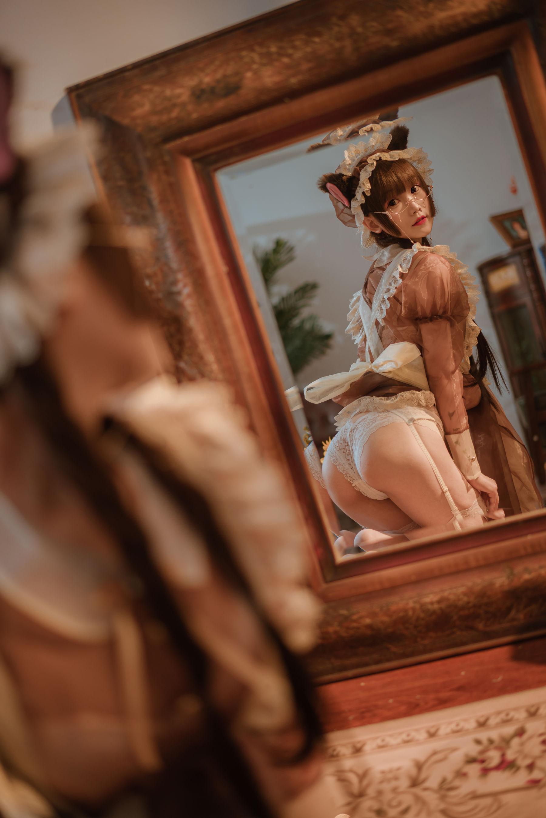 星野咪兔（星小兔）写真合集下载！注重光线与材质融合的北京双子座 Coser