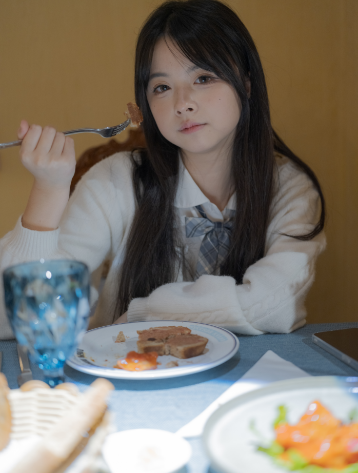 少年感天花板!深扒“素人渔夫林书辞”:一张初恋脸骗了所有人,脱衣有肉太犯规,网友:这才是真正的人间妄想! 少年感天花板!深扒“素人渔夫林书辞”:一张初恋脸骗了所有人,脱衣有肉太犯规,网友:这才是真正的人间妄想!